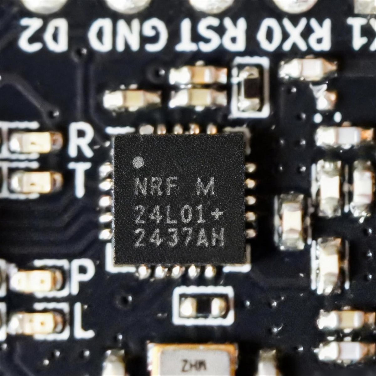 Nrf24L01 - لوحة SCLS -NanoV3.0 مع وحدة NRF24L01+